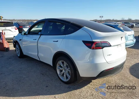 2023 Tesla Model Y Awd/Long Range Dual Motor All-Wheel Drive из США, поврежденный, VIN 7SAYGDEE5PA066226